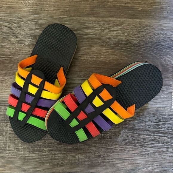 Unbranded Multicolored Rainbow Slip On Sandals Size 6 - Picture 1 of 6